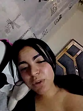 Webcam Model (Nuvi_jonhs)  is live.Free join now!