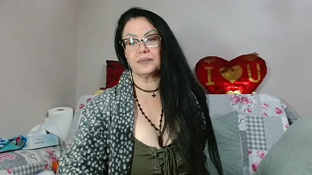 ___khaleesi___ - ___KHALEESI___'s free webcam