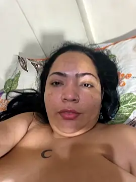 Webcam Model (NIKOLE1301)  is live.Free join now!