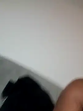 bali_baddie_x (F young) - Get fully naked