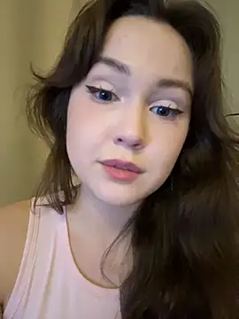 peachy_dream (F young) - use nora for loud fun in men's bath