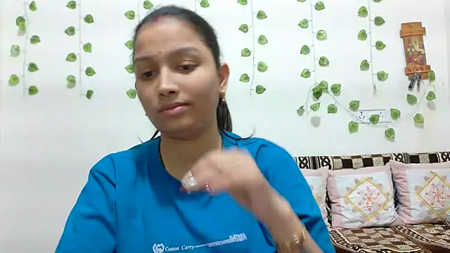 aleena_rai (F young) - Pussy show