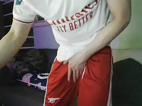 boyhigh1997 (M young) - tickets for sale to see a bitch suck my