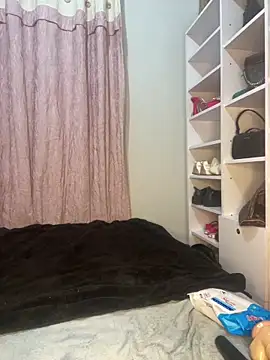 Webcam Model (hot_daily)  is live.Free join now!