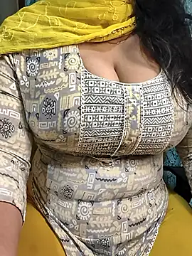 Anamika_Kapoor