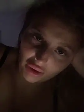 Webcam Model (Goldiebaby)  is live.Free join now!