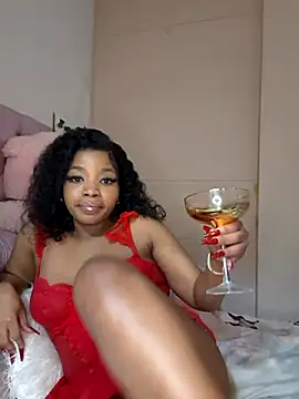 Webcam Model (ItsLeyaa)  is live.Free join now!