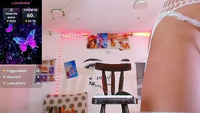  saritha_cute_ chat room