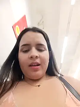 Julieth_hot-69