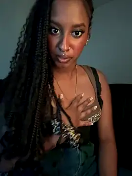  Your_Paris chat room