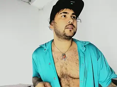 sebas-hott - Sebas-hott's free webcam - UK Sex Cams