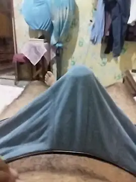 sambox979 (Ask my age) - Milk