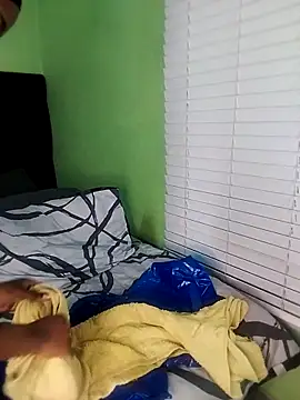 thickpearlx23 - ThickPearlx23's free webcam - UK Sex Cams