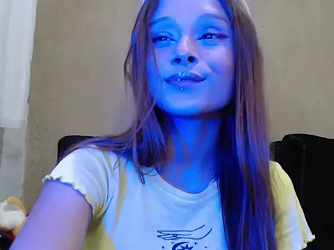 _planetvenus_ - _PlanetVenus_'s free webcam - UK Sex Cams