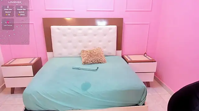 alysonjackson (F young) - squirt in your face