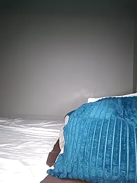 Webcam Model (playgirlmc)  is live.Free join now!