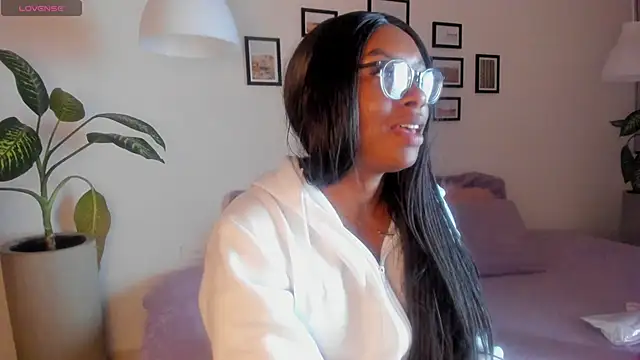 coco_joness - Coco_joness's free webcam