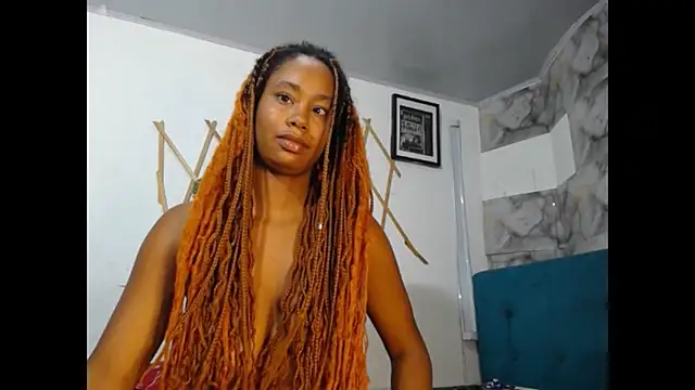 diabla_sexyboobs (F teen) - play tits