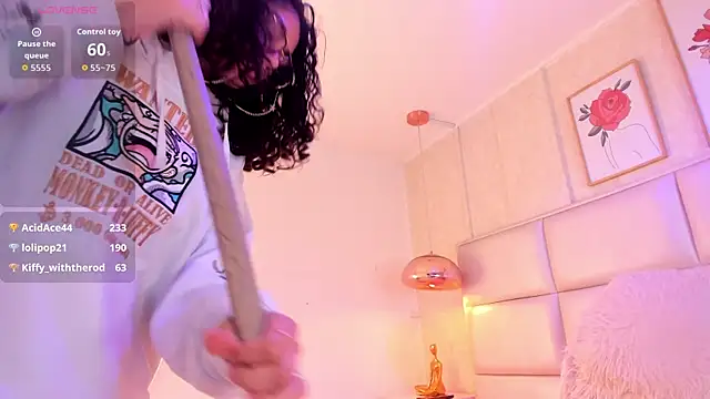 puffy_hearts - Puffy_Hearts's free webcam - UK Sex Cams