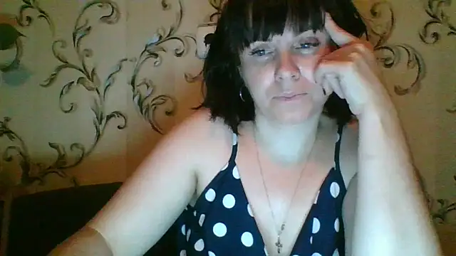 secretsienna_ - SecretSienna_'s free webcam - UK Sex Cams