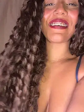 kaiisa_ - Kaiisa_'s free webcam - UK Sex Cams