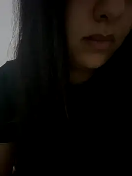 Webcam Model (yassminsexy22)  is live.Free join now!