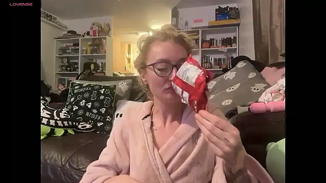 harleyblair - Harleyblair's free webcam - UK Sex Cams