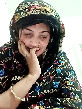 Webcam Model (Mohni_love)  is live.Free join now!