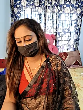 Webcam Model (Cute-lusi)  is live.Free join now!