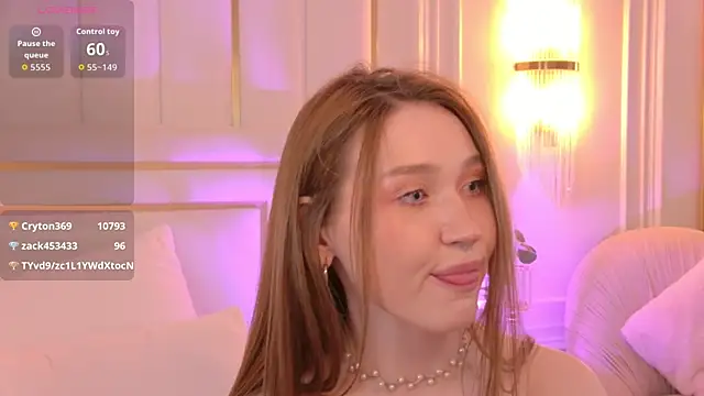 nancysmitts (F young) - suck fingers