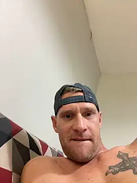 camcam21 (Ask my age) - Make me happy