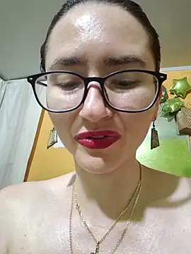 Webcam Model (Linda_Hot13)  is live.Free join now!