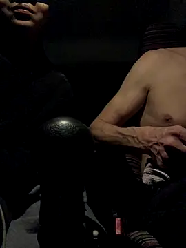 shorty-phat (Ask my age) - Enlever le haut