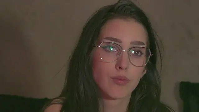 aishahummer - AishaHummer's free webcam