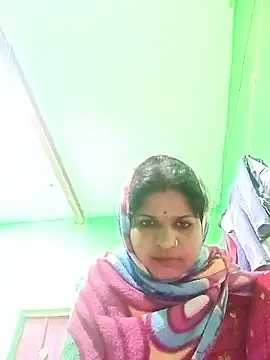 Webcam Model (Karishma_cute)  is live.Free join now!