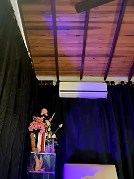 monroe_777 (F young) - GOOD GIRL SQUIRT FOR ME