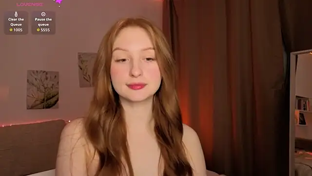  Betty_Twinkle chat room