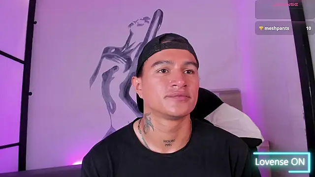 LiamDeep live cam screenshot male on SexOnline.pics – Live Cam Recordings, GIFs & Pics