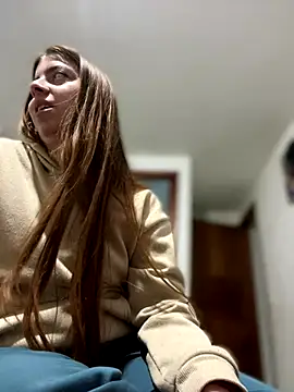  Cloew_Marz chat room