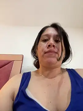 emma_hot2006 (F young) - Ride dildo