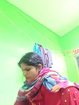 Webcam Model (Karishma_cute)  is live.Free join now!