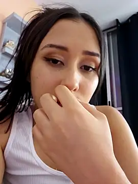 selena_blake (F young) - Doggy and bounce ass 🍑