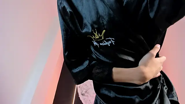 ethaancox (M twink) - naked dance