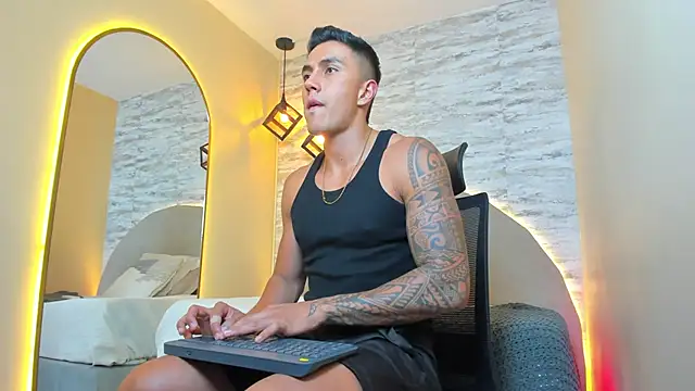 Preview of aron_bolt