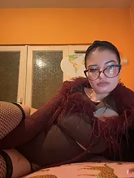 Webcam Model (SirenLisa69)  is live.Free join now!