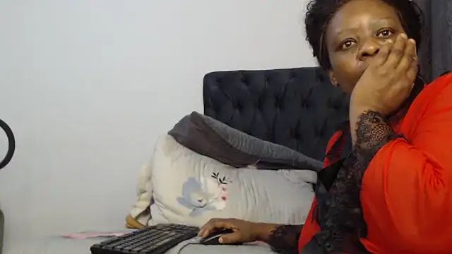 lacey76 - Lacey76's free webcam - UK Sex Cams