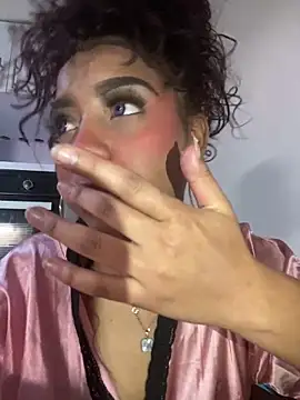  PrettyTiana_ chat room