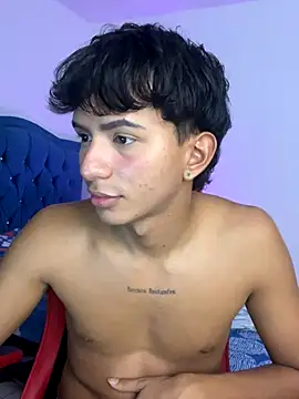  Leonarrrd_01 chat room