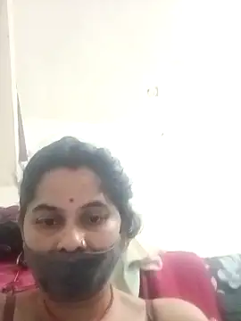 Webcam Model (JULEE-740)  is live.Free join now!