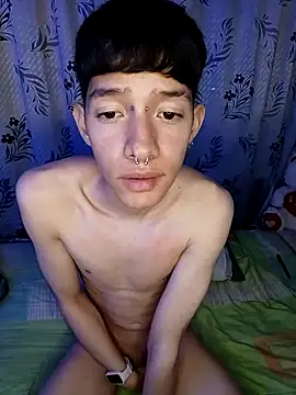 heyy_noah11 (M twink) - Show naked 🤤🤤